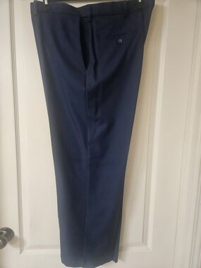 Haggar Cool 18 Pro Classic Fit Navy Dress Pants